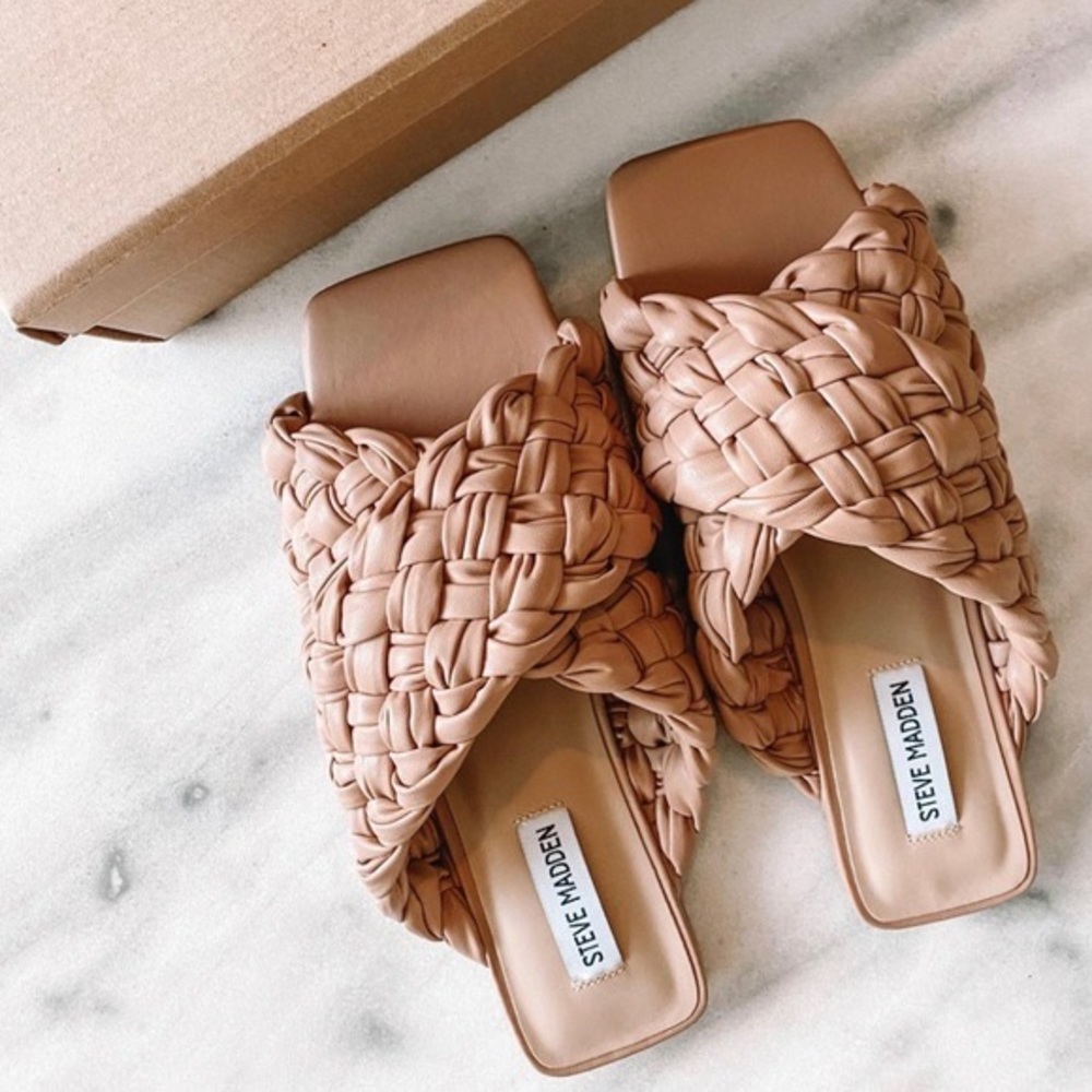Steve Madden Marina Sandals in Nude